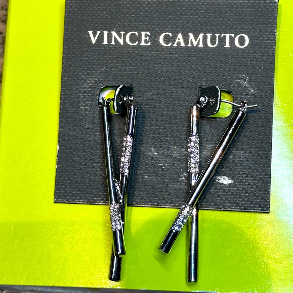VINCE CAMUTO  - Silver Tone linear Brutalist Cross with clear crystals, NWT